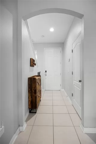 Photo #2: O6274220 Listing