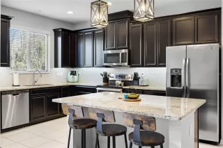 Photo #4: O6274220 Listing