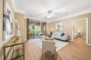 Photo #4: O6274599 Listing 