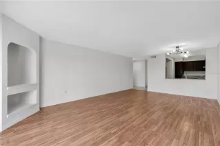 Photo #3: O6274812 Listing 