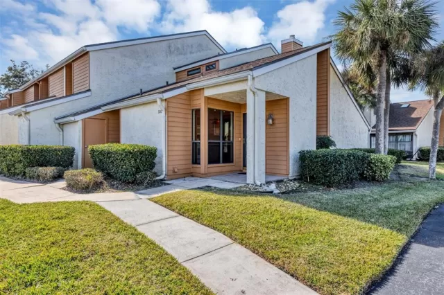 MLS: O6274856 Condo For Sale