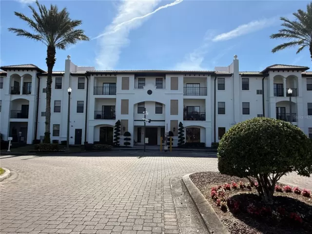 MLS: O6274993 Condo For Sale
