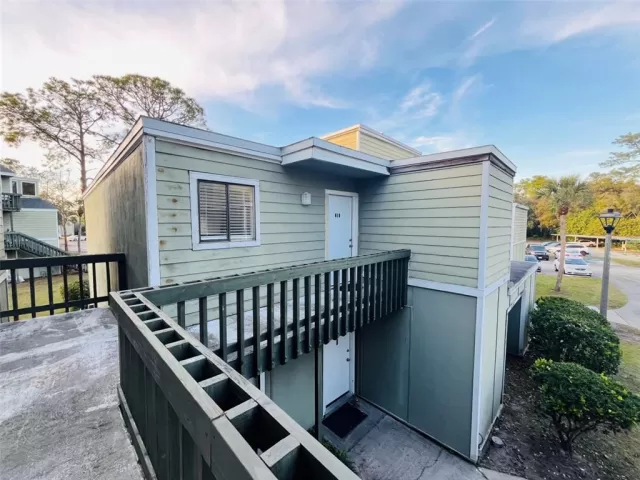 MLS: O6275119 Condo For Sale