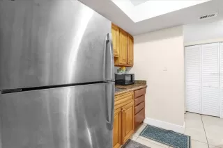 Photo #2: O6275150 Listing 