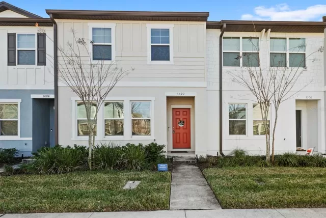 MLS: O6275489 Condo For Sale