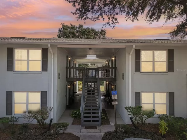 MLS: O6276101 Condo For Sale