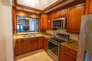 Photo #5: O6276377 Listing