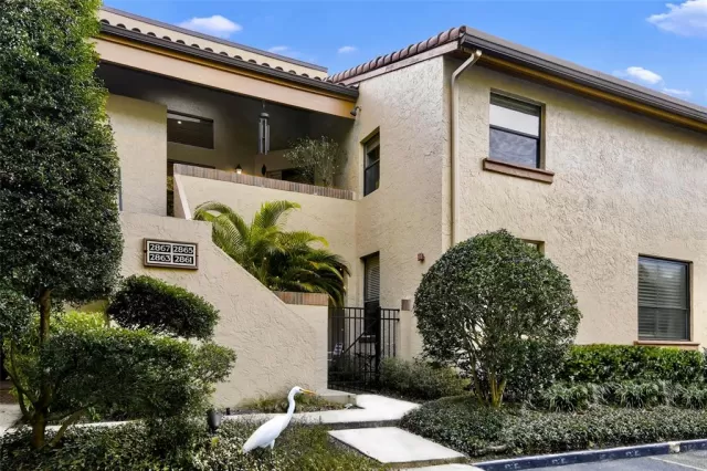 MLS: O6276382 Condo For Sale