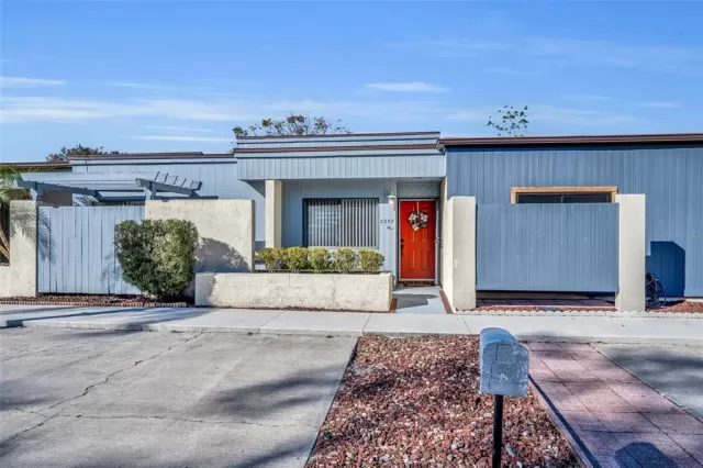 MLS: O6276852 Condo For Sale