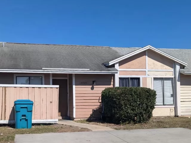 MLS: O6277533 Condo For Sale