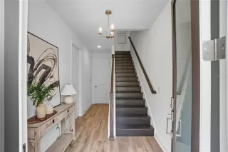 Photo #5: O6277895 Listing 