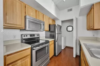 Photo #2: O6278099 Listing 
