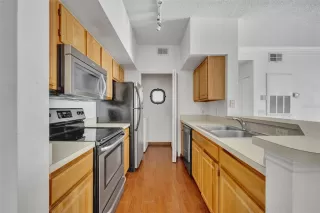 Photo #3: O6278099 Listing 