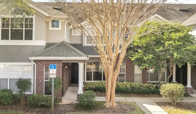 MLS: O6278661 Condo For Sale