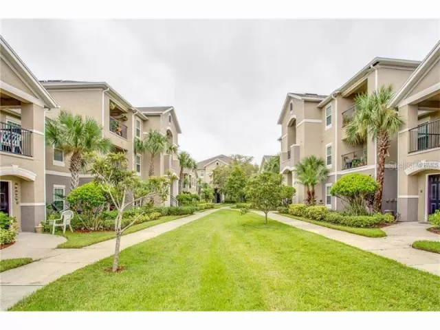 MLS: O6279269 Condo For Sale