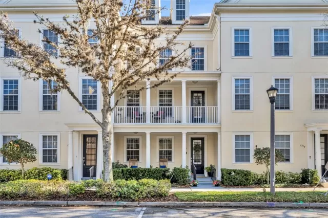 MLS: O6279479 Condo For Sale