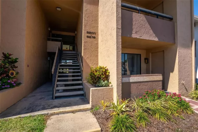 MLS: O6279672 Condo For Sale