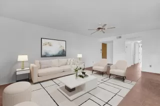 Photo #2: O6280359 Listing 