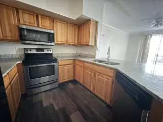 Photo #4: O6281067 Listing 