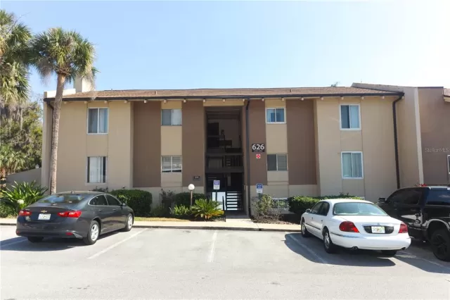 MLS: O6281117 Condo For Sale