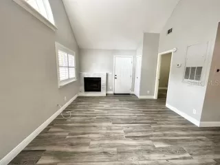 Photo #5: O6281552 Listing 