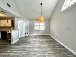 Photo #6: O6281552 Listing 