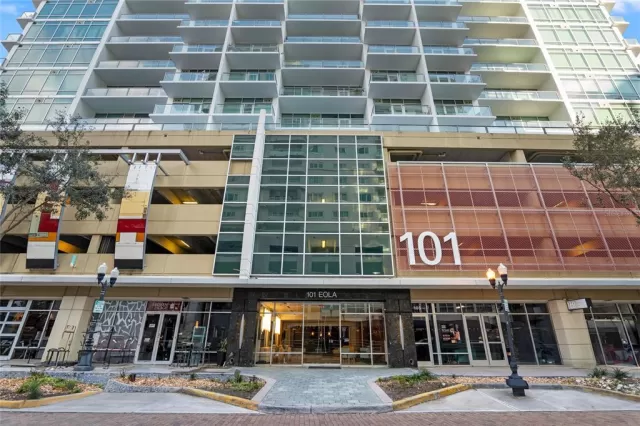 MLS: O6281998 Condo For Sale