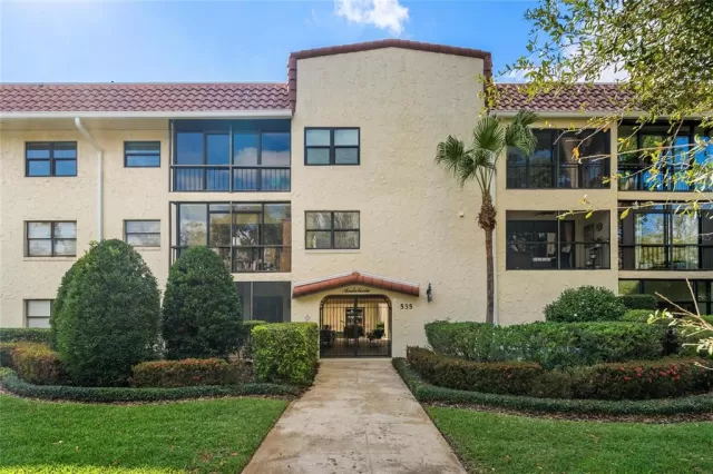 MLS: O6282022 Condo For Sale