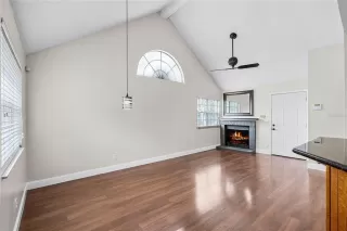 Photo #4: O6282869 Listing