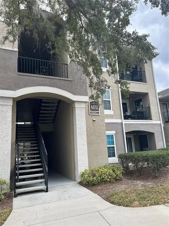 MLS: O6283540 Condo For Sale
