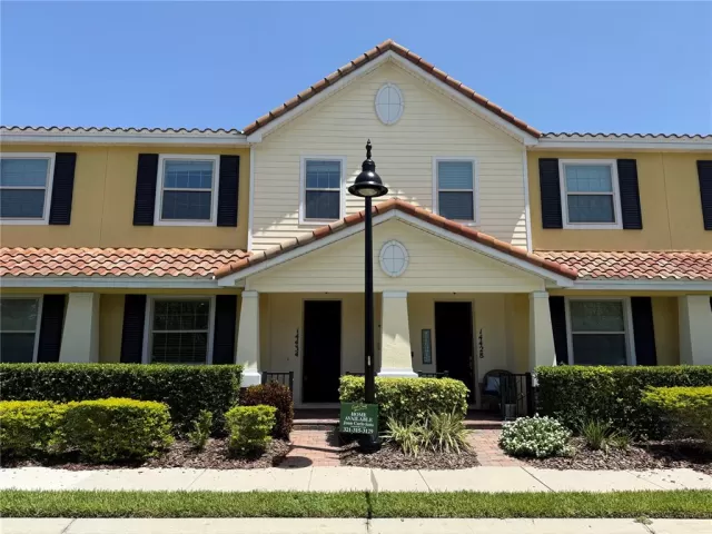 MLS: O6283743 Condo For Sale