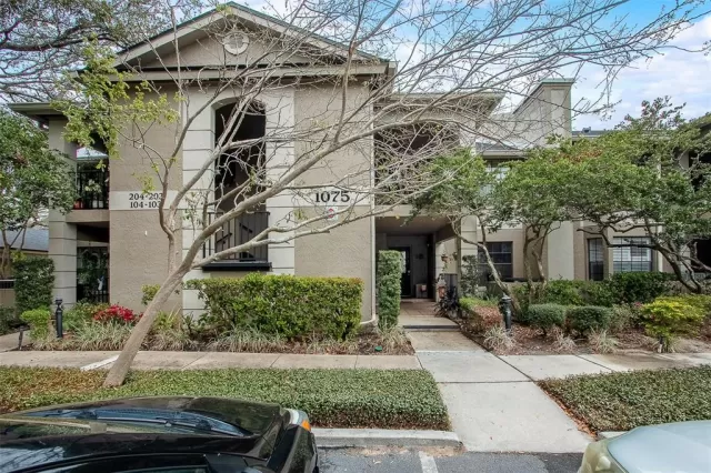 MLS: O6283746 Condo For Sale