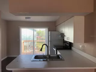 Photo #5: O6283956 Listing