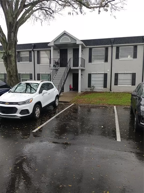 MLS: O6284082 Condo For Sale