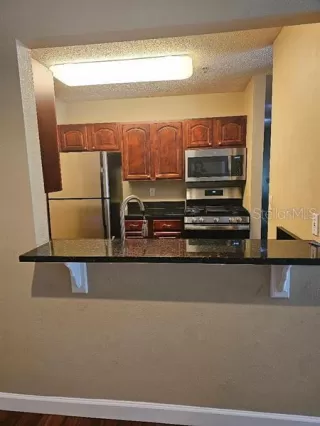 Photo #6: O6284256 Listing 