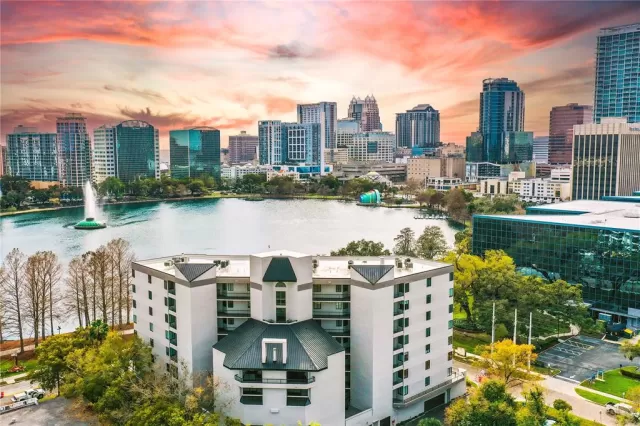 MLS: O6284617 Condo For Sale