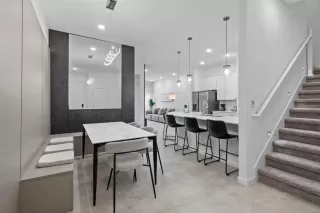 Photo #3: O6284833 Listing