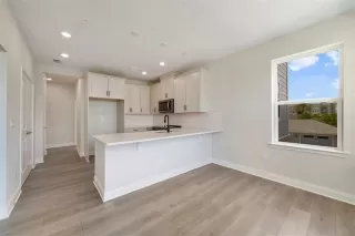 Photo #1: O6284932 Listing 