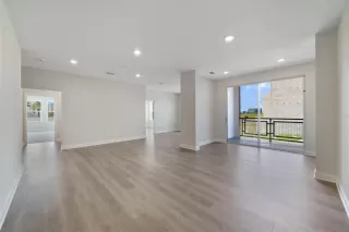 Photo #5: O6284932 Listing 