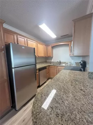 Photo #3: O6285071 Listing 