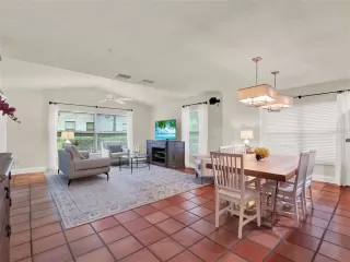 Photo #4: O6285133 Listing 