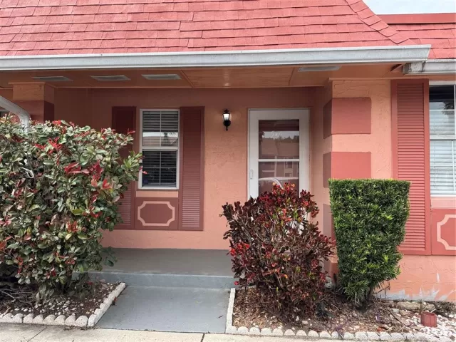 MLS: O6285683 Condo For Sale