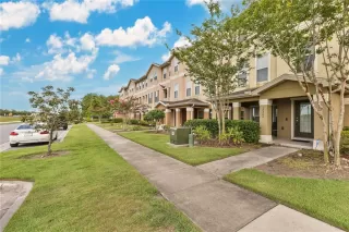 Photo #1: O6285792 Listing