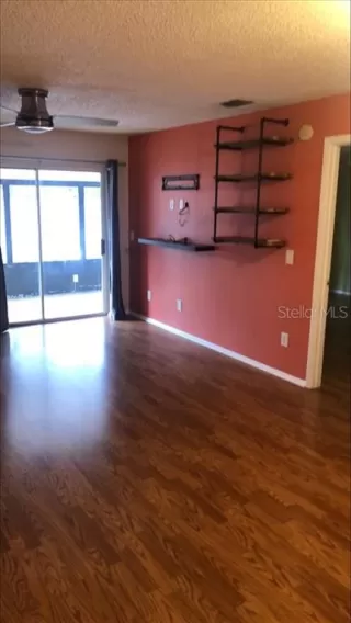 Photo #5: O6285927 Listing 