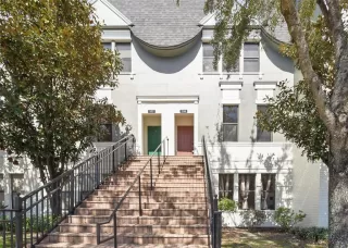 More Details about MLS # O6286504 : 556 COPLEY LANE