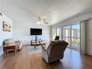 Photo #3: O6286639 Listing