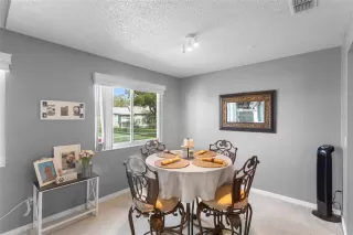 Photo #5: O6286875 Listing