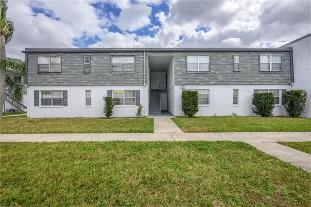 MLS: O6287241 Condo For Sale