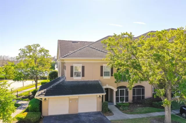 MLS: O6287321 Condo For Sale