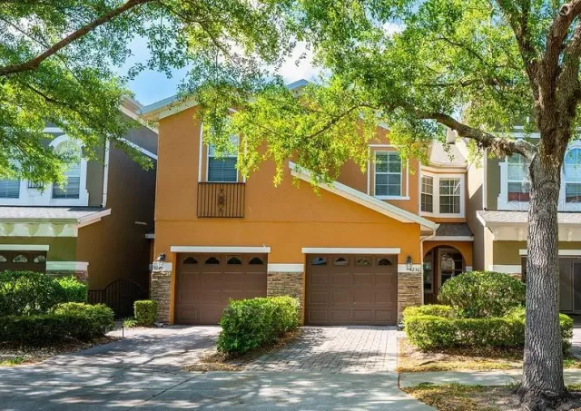 MLS: O6287936 Condo For Sale